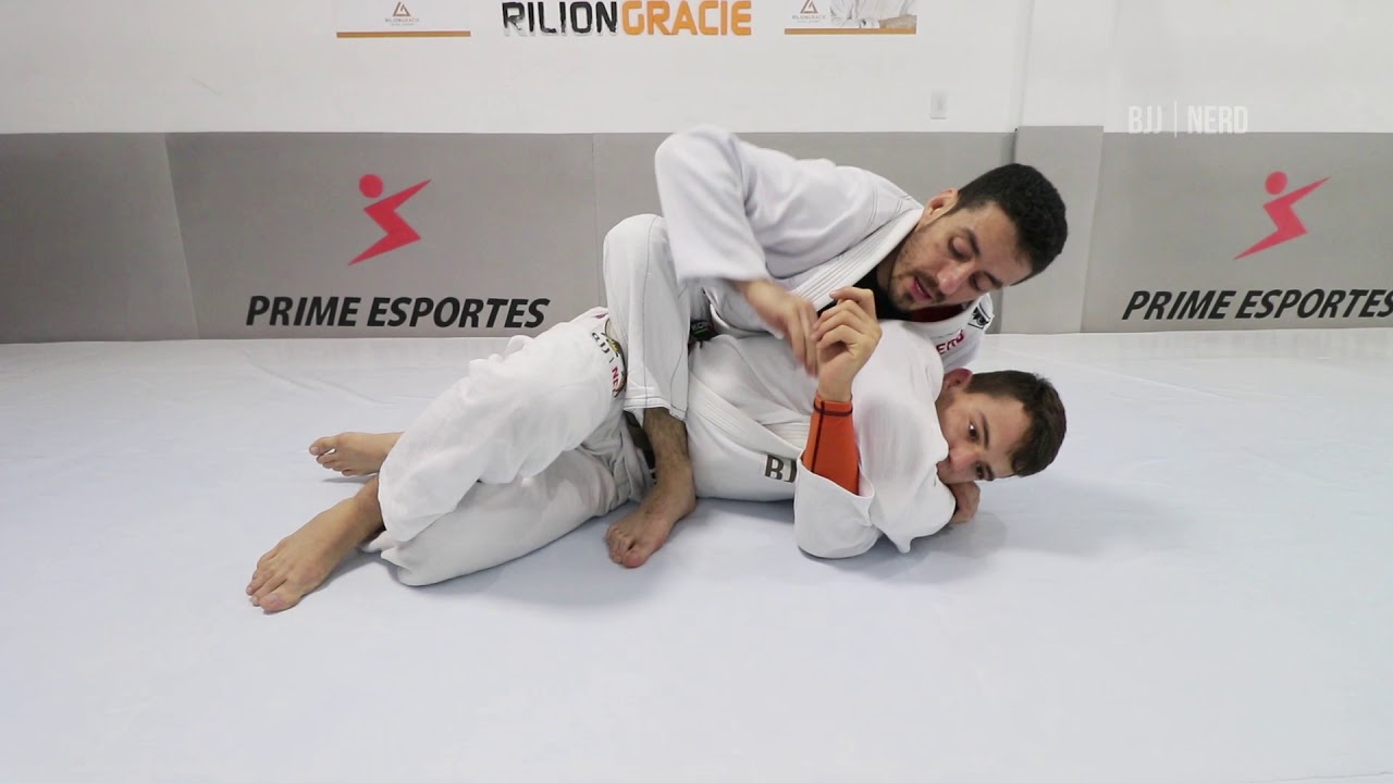 30   MFB   Pegada de costas a partir da montada