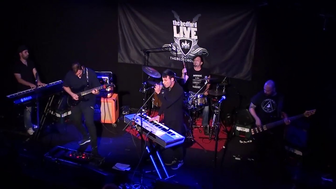 Verbal Delirium - Close To You (Live at The Bedford - London)