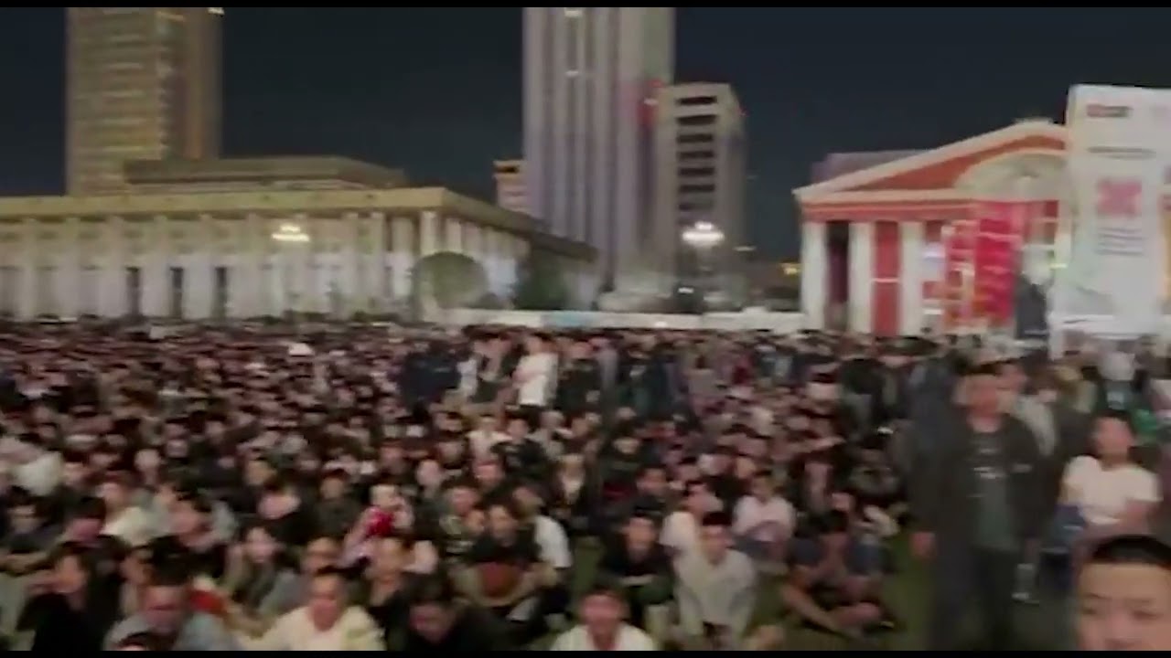 ENTIRE MONGOLIA COUNTRY WATCHING MONGOLZ VS VITALITY MATCH🔥 - CRAZIEST WATCH PARTY IN GAMING HISTORY