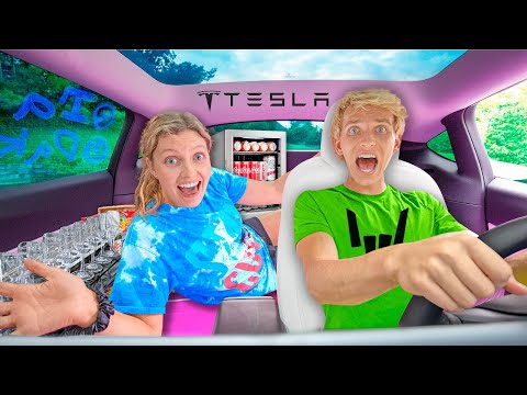 I BUILT a GIRLS LOUNGE in STEPHEN SHARER TESLA!!