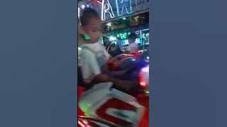 Ade Una naik odong-odong