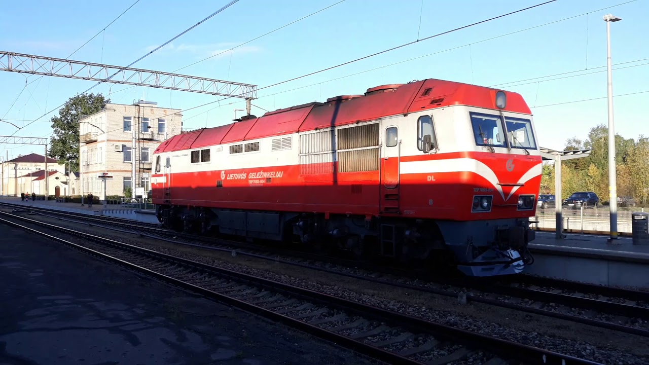 031 Киев-Рига. Первый рейс. Смена локомотива и отправление. Ст. Елгава.