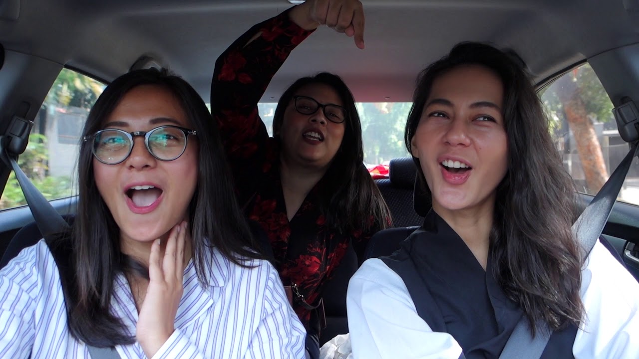 The Verhoeven's JJ : Kak Paula Ngomong bahasa Jawa