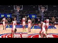 Blake Griffin Got Shoulder In The Face By Piston Many Times!!