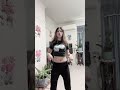 #bellydance #smallwaist #bollywoodsong #hindisong 🫠🫠💃🏻💕😮