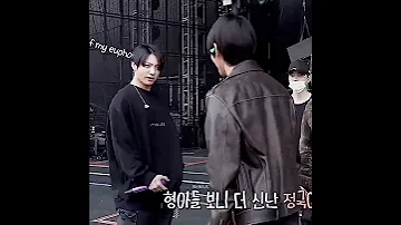 Jungkook Singing Euphoria While Pointing Out At Taehyung Jungkook Taehyung Taekook Euphoria 