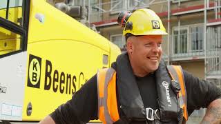 Werken op ons boorponton 👷♂️ Werken op ons boorponton 👷♂️