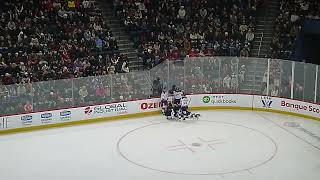 Minnesota Frosts Dominique Petrie Suffers A Serious Leg Injury Vs. Montreal Victoire 1426