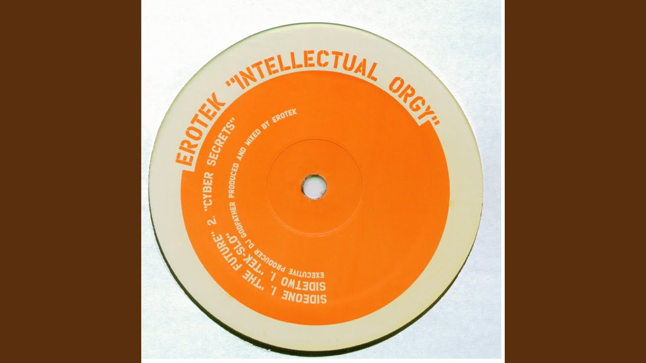 Obejrzyj Cyber Secrets (Original) w YouTube Obejrzyj Cyber Secrets (Original) w YouTube