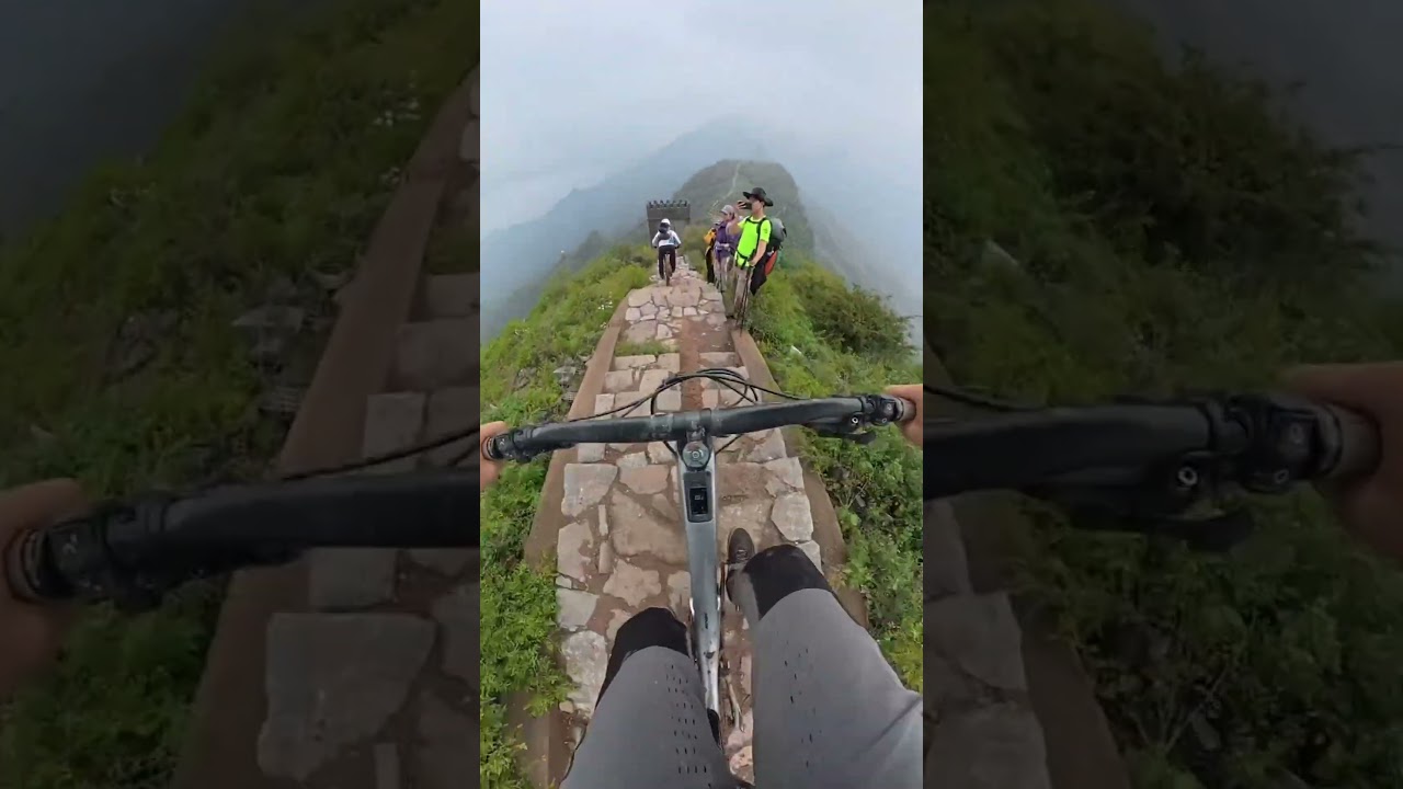 The highest peak of China 🤯 