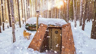 Came with the dog to his dugout in the forest to warm up, work and relax.