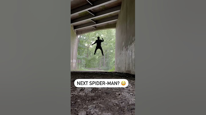 Real life Spiderman 😳😱