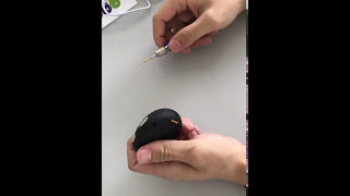 SOS tracker How to insert the SIM card