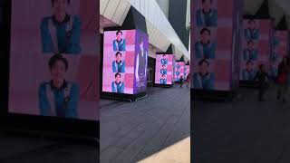 NCT ドヨン　センイル広告 コエックスモール　Seoul