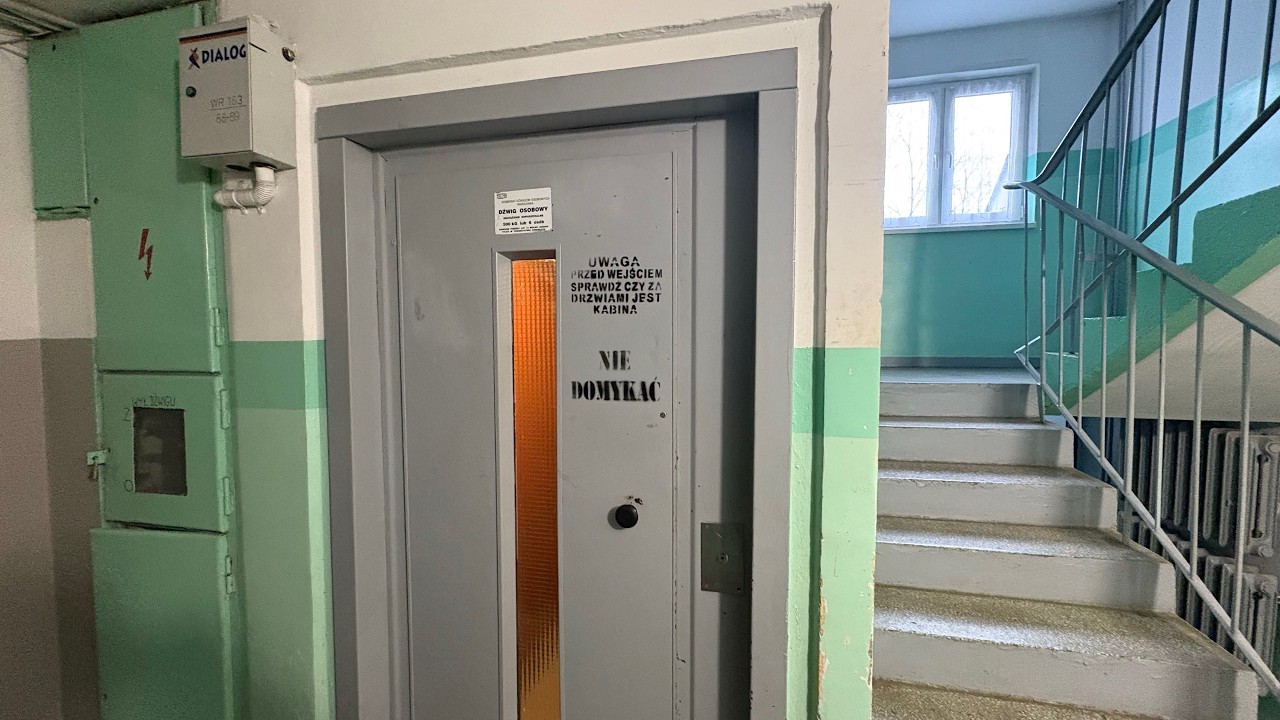 Wrocław, ul. Wiślańska 12 - [*] ZREMB licencja