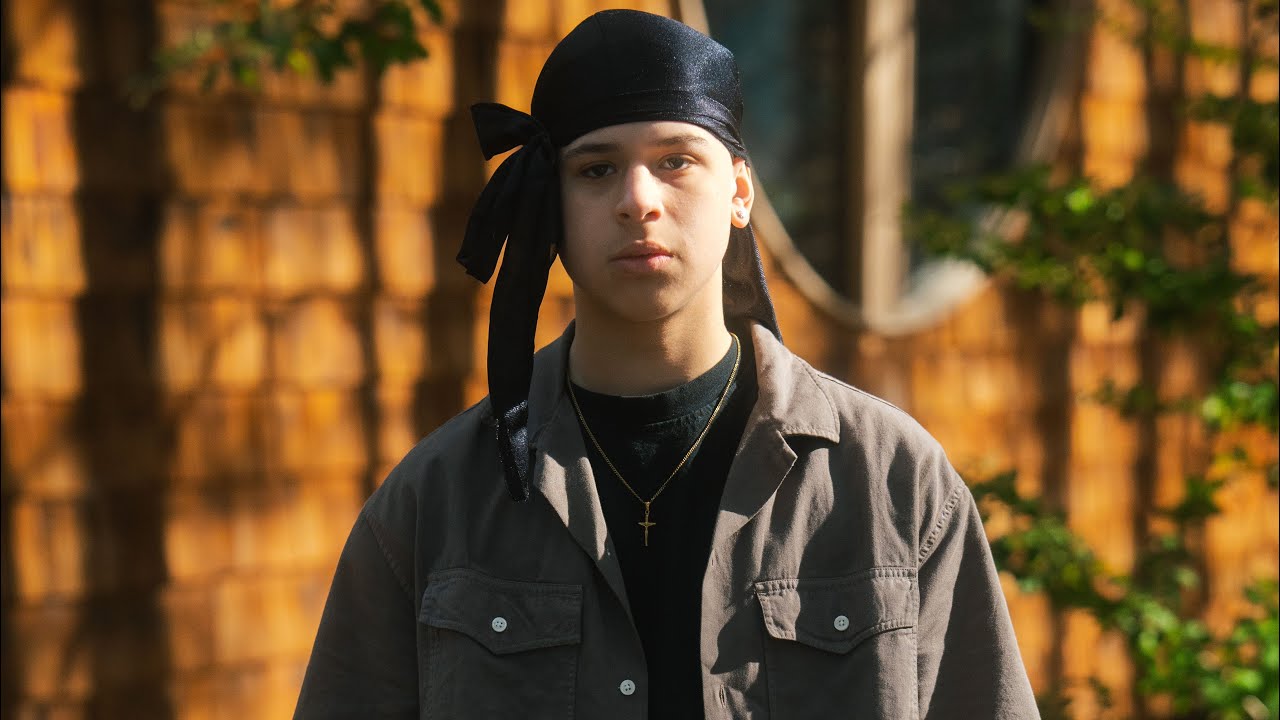 Watch VIOLENTA- Jhey Pi | GEN 09 10/11 | Visualizer on YouTube Watch VIOLENTA- Jhey Pi | GEN 09 10/11 | Visualizer on YouTube