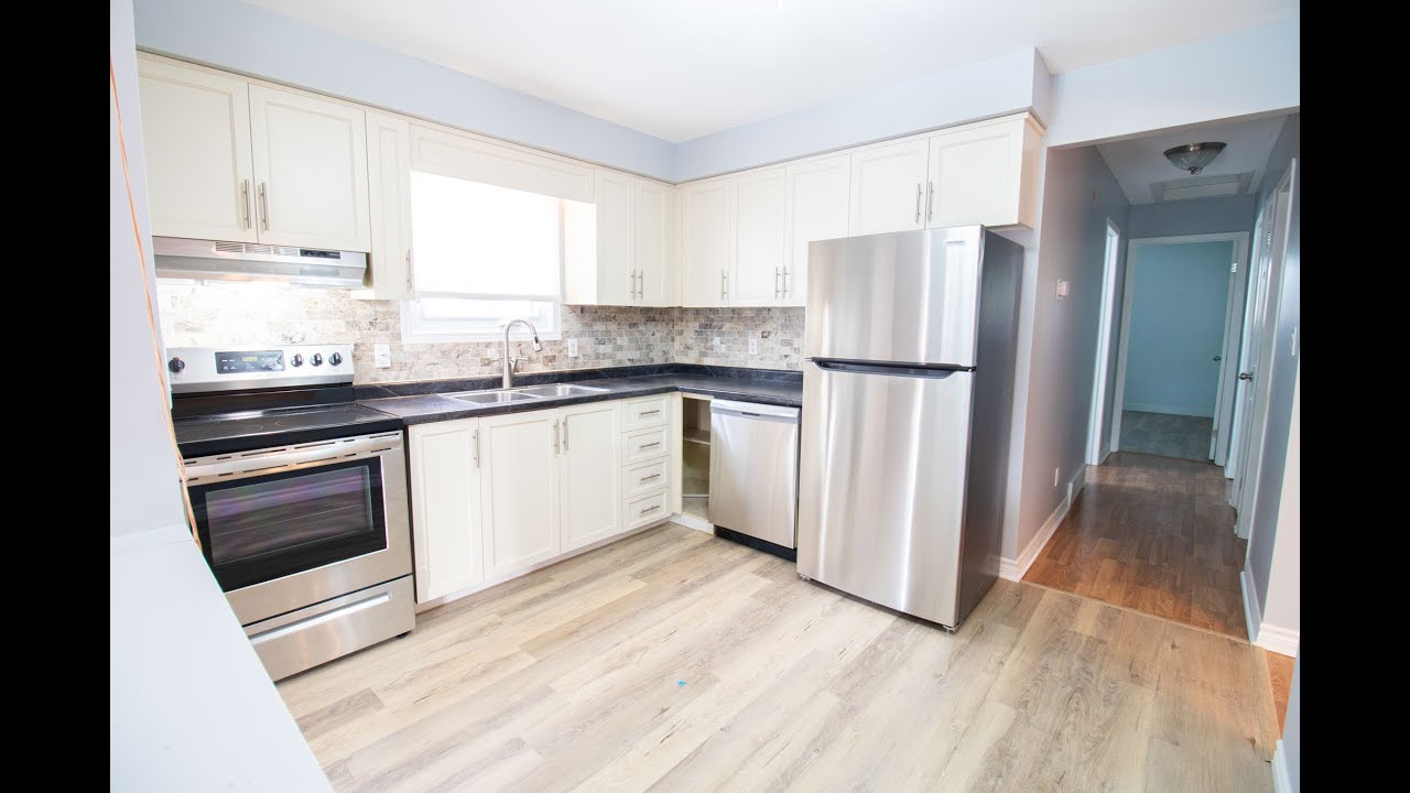 8 Rainbow Court, Welland YouTube