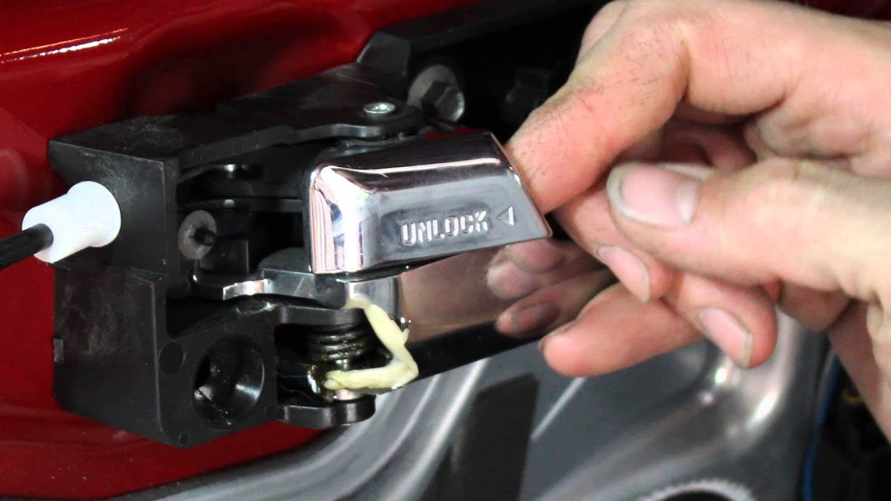 2010 Ford Fusion Door Handle Broken - YouTube