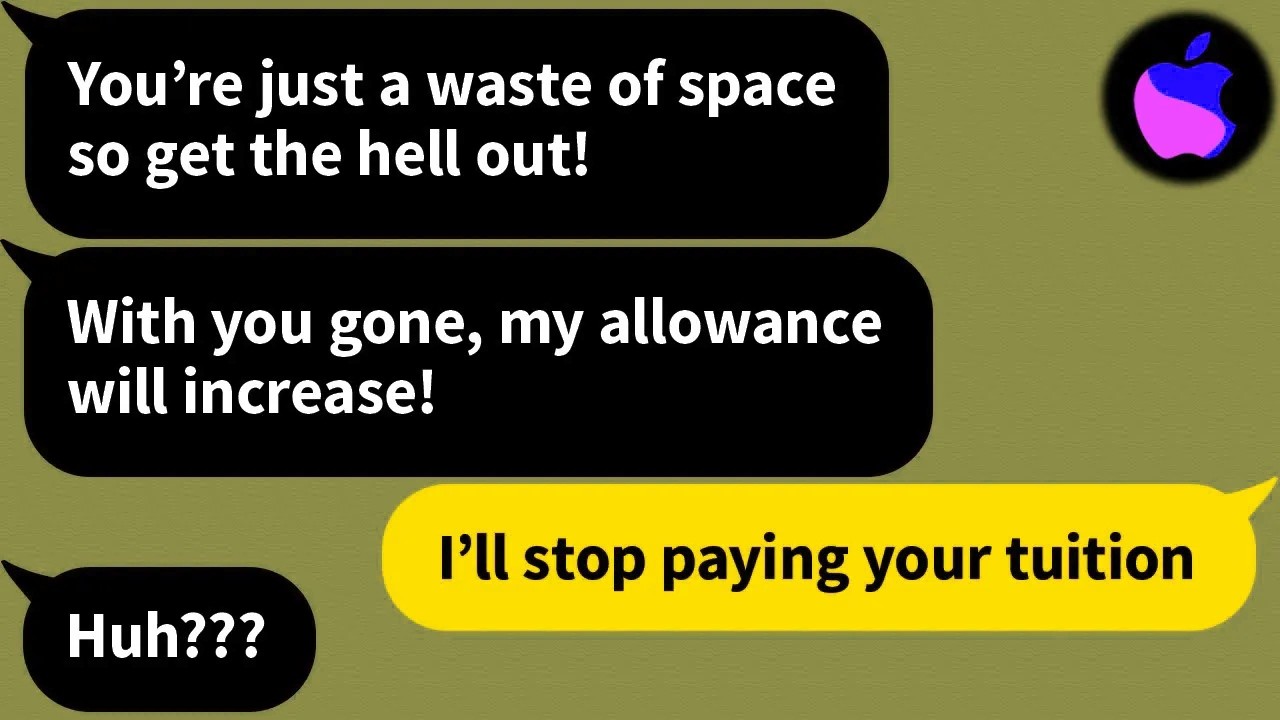 【Apple】 My sister looked down on me because I was still single and lived with our parents