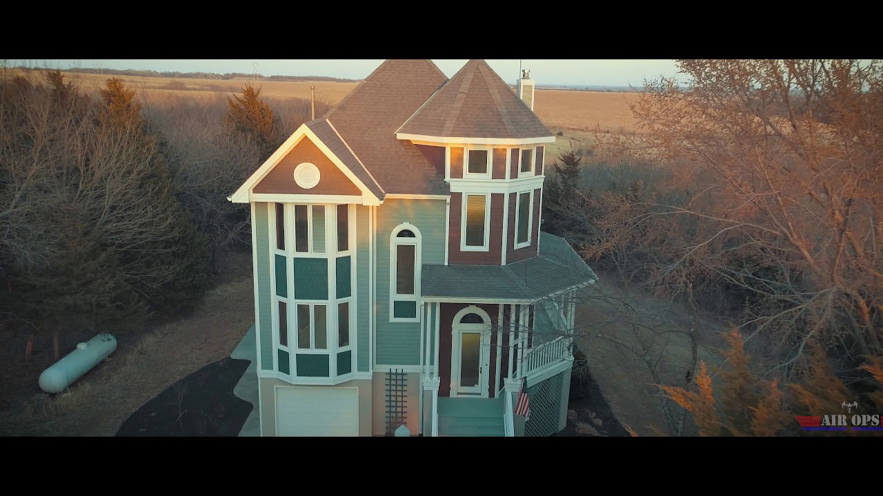 Victorian Wonderland - 7910 SE Stubbs Rd - Topeka, Kansas. (for sale)