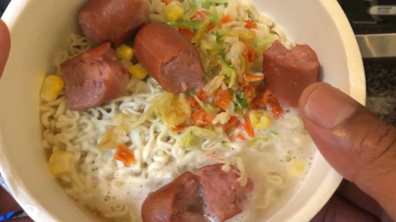 How to make Ramen Noodles with Fresh Hotdog Meat YouTube