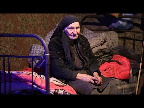 „რას ვიზამ, ასე ვცხოვრობ, ბეჩავობაში“