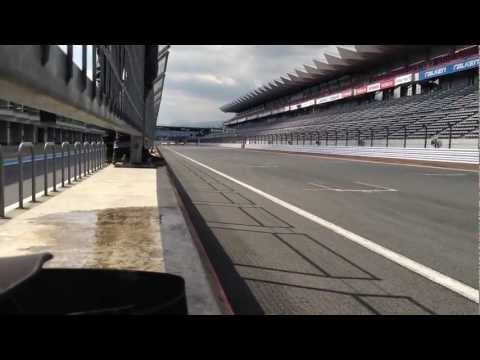 MASERATI MC12 CORSA BUGATTI VEYRON GRANDSPORT 997 CUP CAR in FUJI SPEEDWAY  OFFICE-K TOKYO