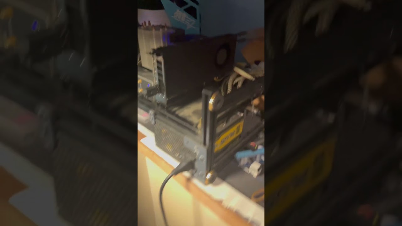 Screaming Colorful RTX 3090 OEM blower fan