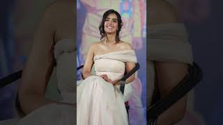 Kavya Thapar Movie Promotion