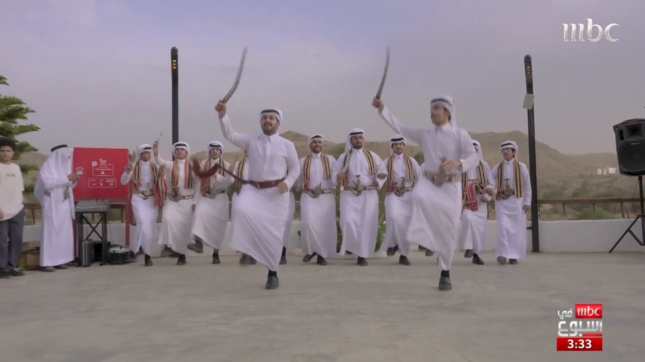 أبها، مدينة السحر والجمال، حيث تتناغم أجواء الأمطار مع انخفاض درجات الحرارة لتخلق تجربة فريدة