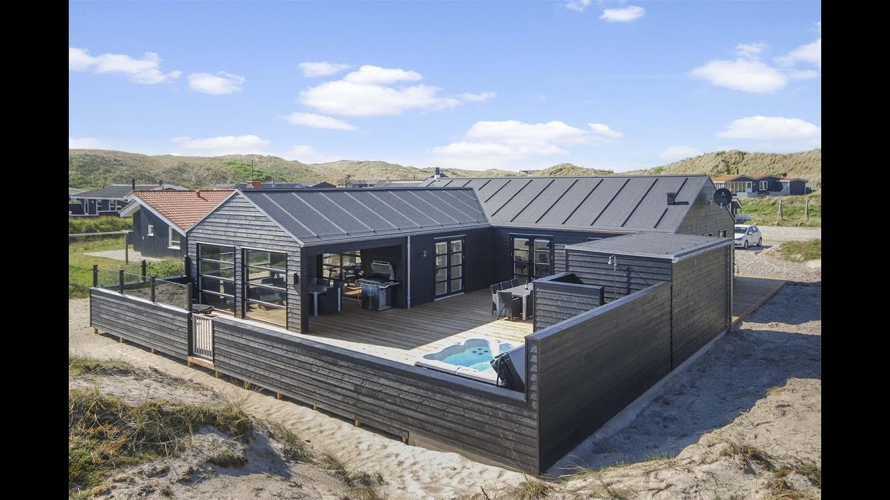 DanWest Luxushaus 3702 an der Nordsee in Dänemark (Bjerregaard) mit Außenwhirlpool & Aktivitätsraum