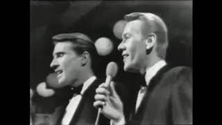 (You're My) Soul & Inspiration - The Righteous Brothers (Rare long intro) 1966 {Stereo} Resimi