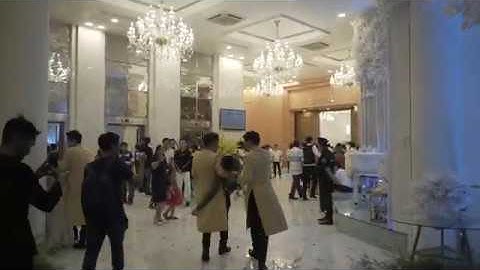 LÂM KHÁNH CHI ngất xỉu tại đám cưới tập thể  LGBT - Kênh Của Cáo