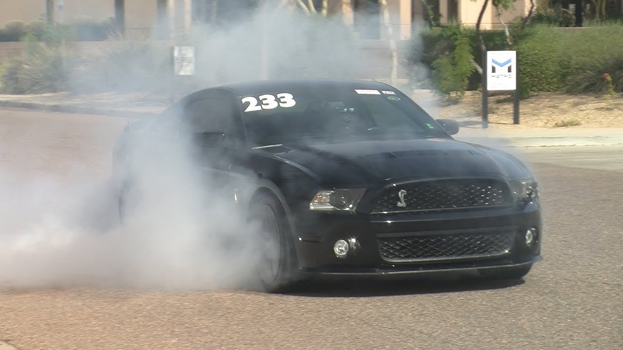 GT500 Rolling in Smoke with Chris