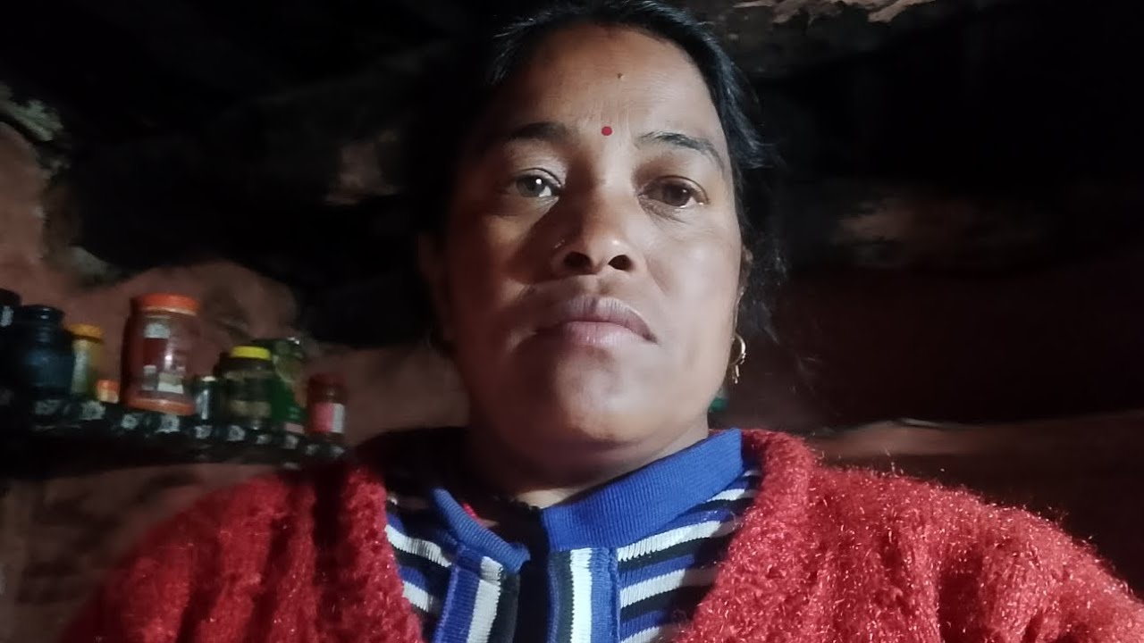 आज हमने प्याज और लहसुन में पानी डाला##uttrakhand pahadi vlogs ## Uk Neelam Rawat 