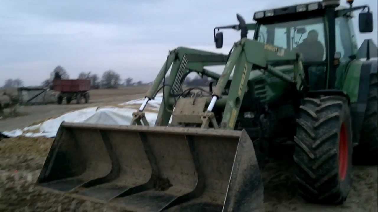 Załadunek marchwi Fendt 515C