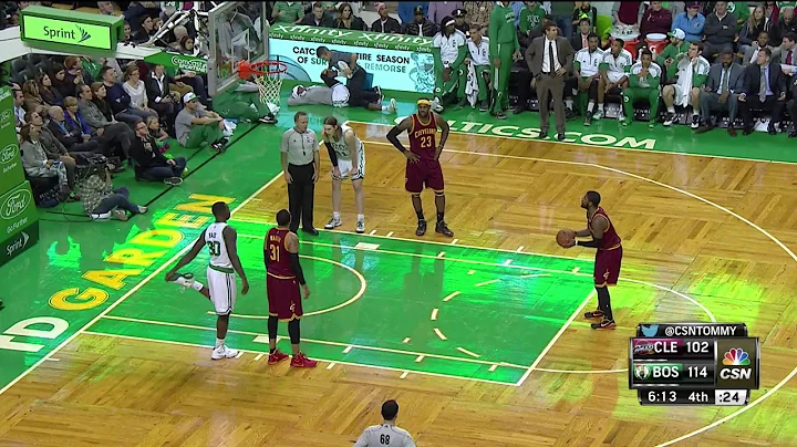Celtics announcer Tommy Heinsohn loses his mind ov...