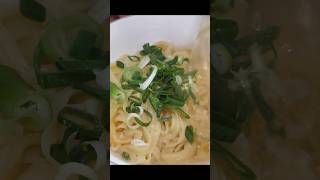 “더이상 못 먹을 때까지 주는 미친 국수집” 정 많은 시장국수 맛집 korean noodles, korean street food #shorts