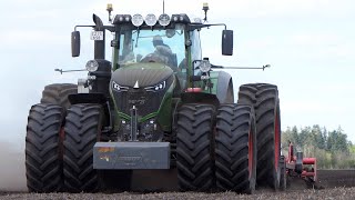 Fendt 1050 Vario Cultivating with Horsch Terrano 5FM