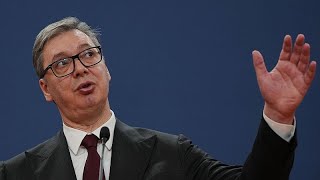 Президент Сербии Вучич назвал терактом стрельбу у здания парламента