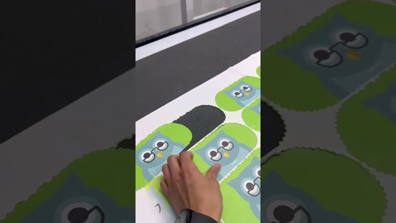 Cnc digital cutting machine for pattern cutting