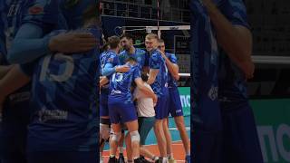 😎😎 В НУЖНОЕ ВРЕМЯ В НУЖНОМ МЕСТЕ #zenitkazan #volleyball #volleyballworld