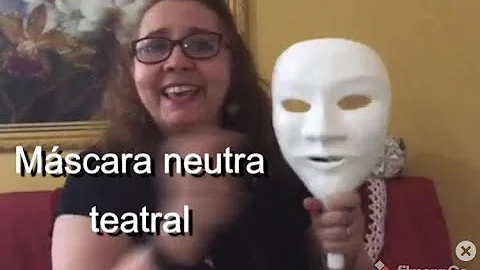 Como criar uma máscara de teatro?