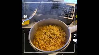 캠핑카 여행이라 생각하며 혼자 쓰는 아지트에서!
