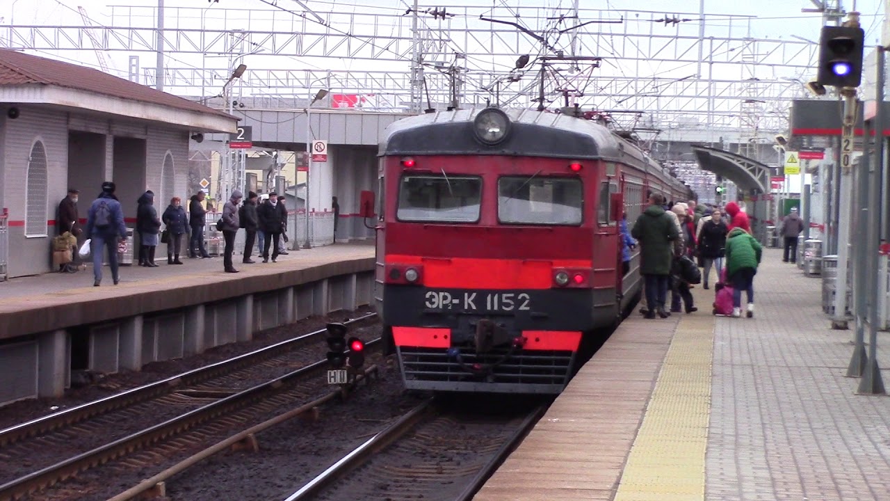 эт4а 002. новомосковск тч-22 списанные вагоны. эс2г-113. станция щербинка 2017. Kz8a электровоз кабина.