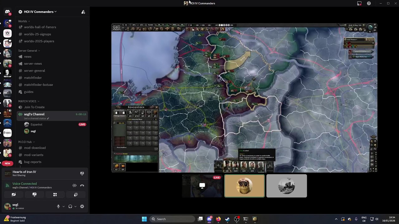 casting some 1v1s in the 2500$ tournament