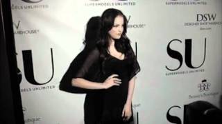 Elizabeth Gillies | Supermodel