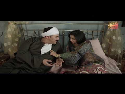 بيحبها حب ملوش وصف و لا حدود