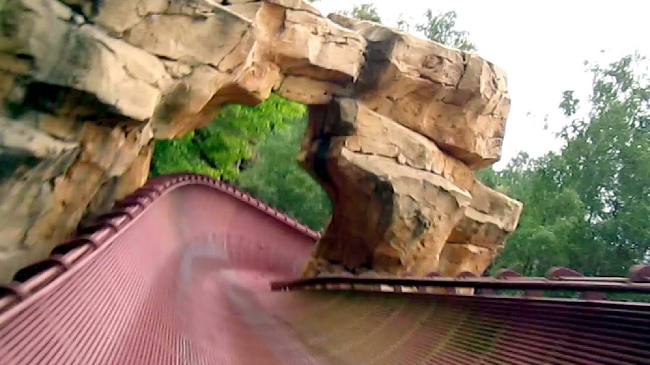 La Trace du Hourra front seat on-ride HD POV Parc Astérix Asterix