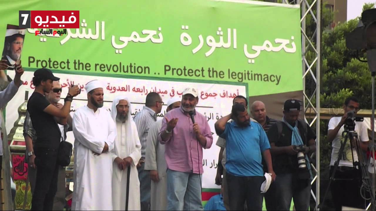 صفوت حجازى: «جاتلى بشارة أن مرسى هيفطر فى القصر الرئاسى»